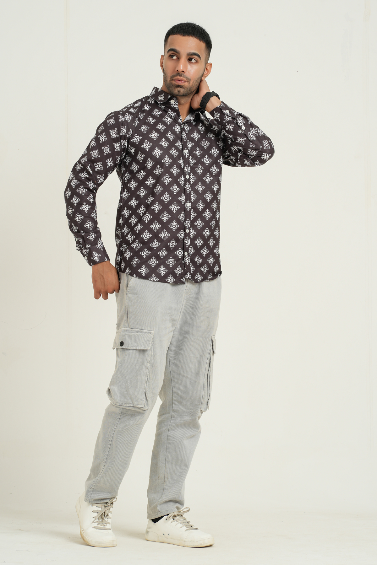 Black Geometric